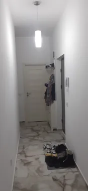 Apartament 3 camere ,81 mp, 2 băi ,2 balcoane ,centrala proprie