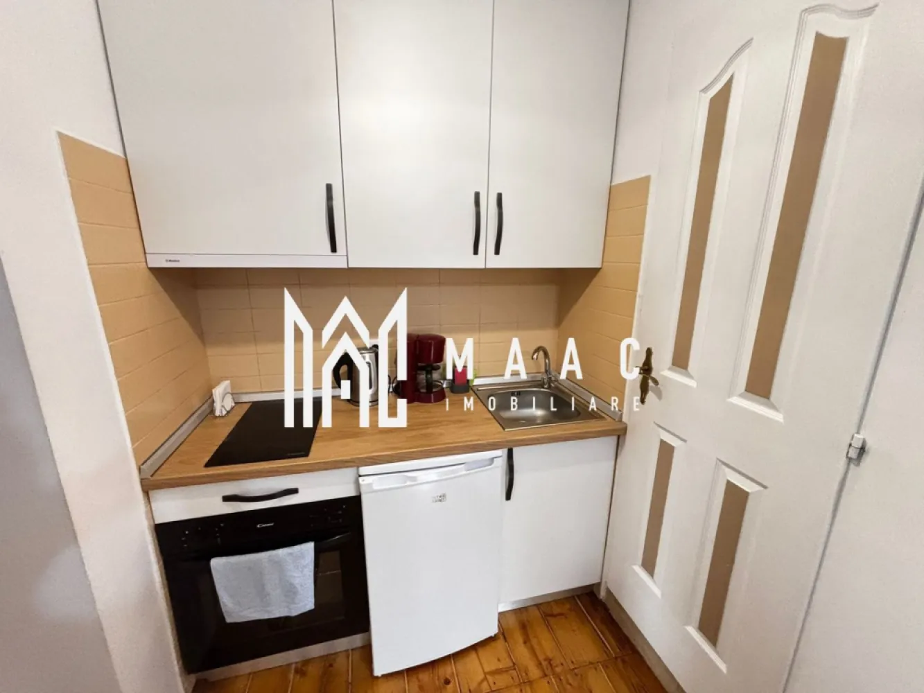 Apartament în Centru | 60 mp | 2 dormitoare | Etaj 1 | Ultracentral