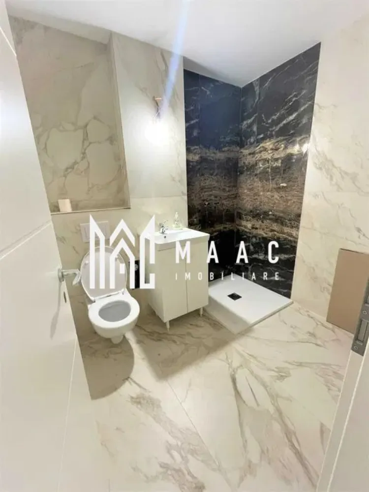 Spatiu de birouri | Parter | 30 MPU | Zona Sub Arini - MAAC Imobiliare vă propune spre închiriere un spațiu luminos și complet renovat, ideal pentru activități profesionale diverse — de la cabinet de psihologie, birou de avocatură sau notarial. Detalii proprietate: Suprafață:30 mp utili Complet renovată – prima închiriere după renovare Finisaje moderne, în tonuri neutre, ușor de personalizat Baie și bucătărie complet mobilate și utilate până la momentul predării Cameră principală lăsată „la cheie”, adaptabilă activității chiriașului Disponibilitate: din ianuarie 2026 Preț chirie: 400 €/lună Garanție: contravaloarea unei luni de chirie Contract minim: 12 luni Pentru mai multe detalii sau pentru a programa o vizionare, vă rugăm să ne contactați. Specificați ID-ul CP2786957. }}