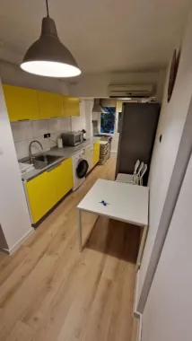 De inchiriat - apartament cu 2 camere, Siderurgistilor Vest , etaj 1