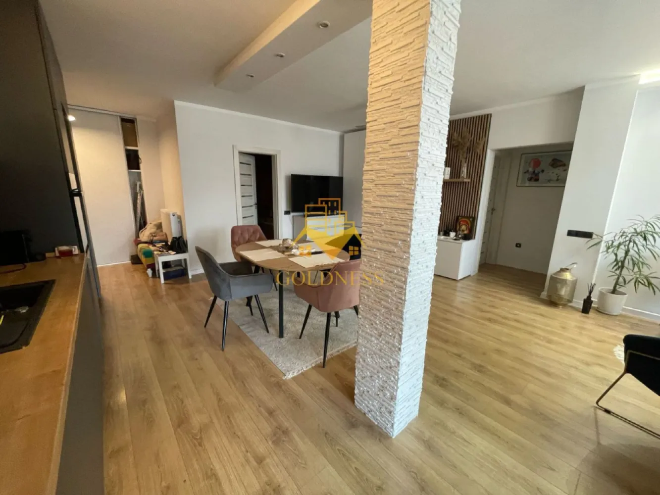 3 camere, premium, bloc nou, Buna Ziua, Zona Bonjour, ELF, Mega Image