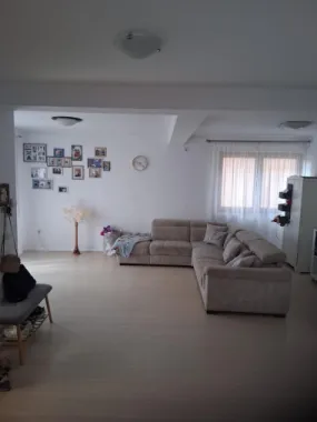 BRASADAS vinde casa cu etaj in zona Alecu Russo