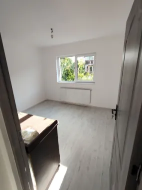 Apartament 2 camere finisat ,micro 16, etaj 2