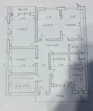 BRASADAS vinde ap 5 cam etaj 1 in casa cu etaj centru vechi.