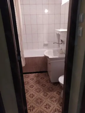 Vand apartament 2 camere decomandate, M15, etajul 7, lifturi noi