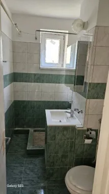 Vând apartament din cărămidă str.Botizului Satu Mare