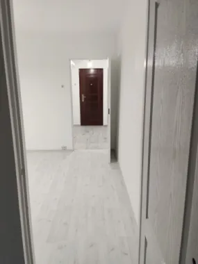 Apartament 2 camere, FINISAT, Micro 15, etaj 3