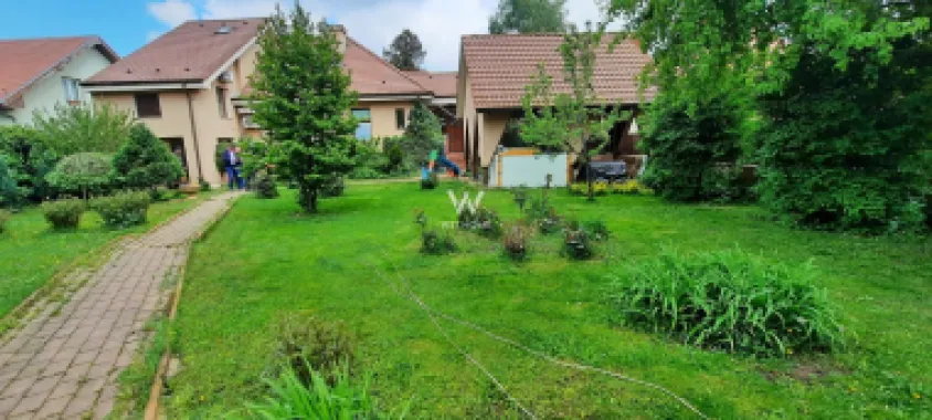 CASA LA CHEIE teren 1000 mp in Sibiu