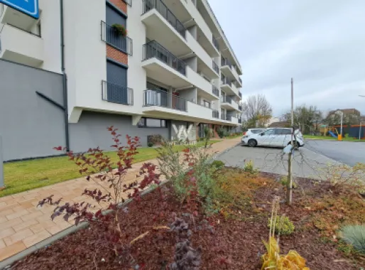 Apartament 3 camere, terasa si balcon - Sibiu