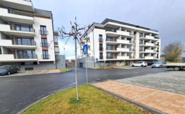 Apartament 3 camere, terasa si balcon - Sibiu