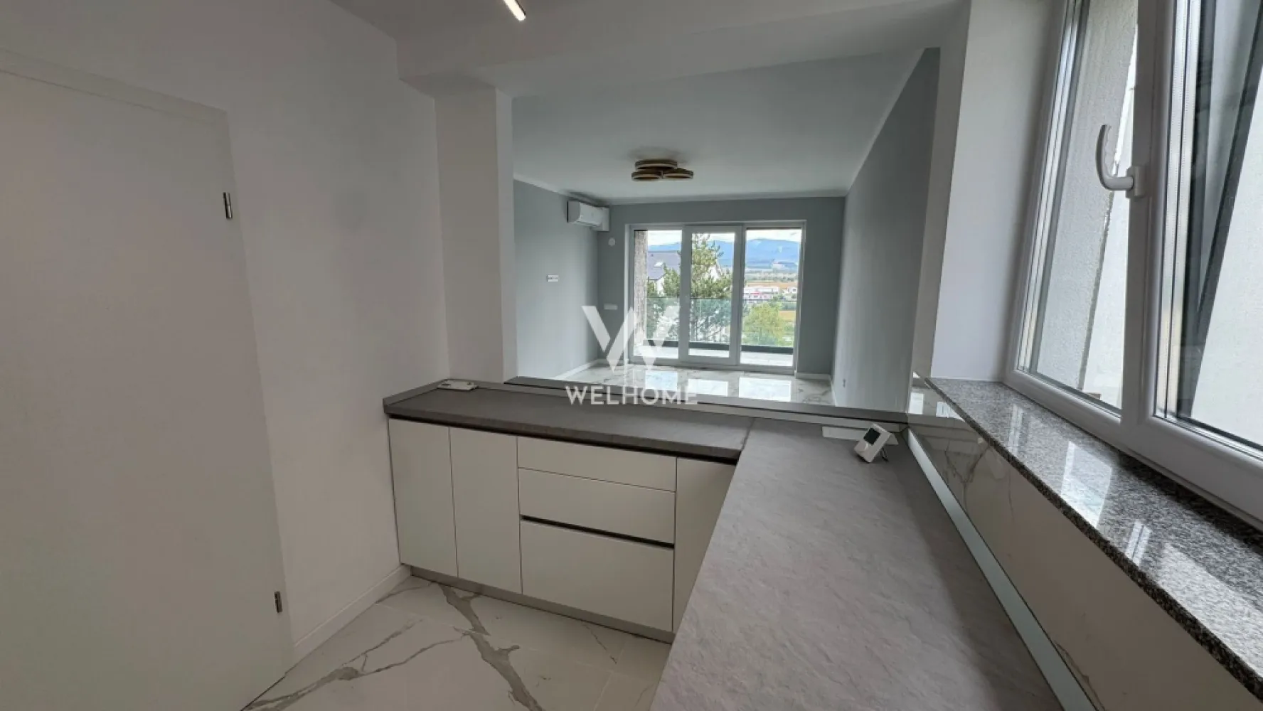 Apartament modern 3 camere - Cristian Sibiu