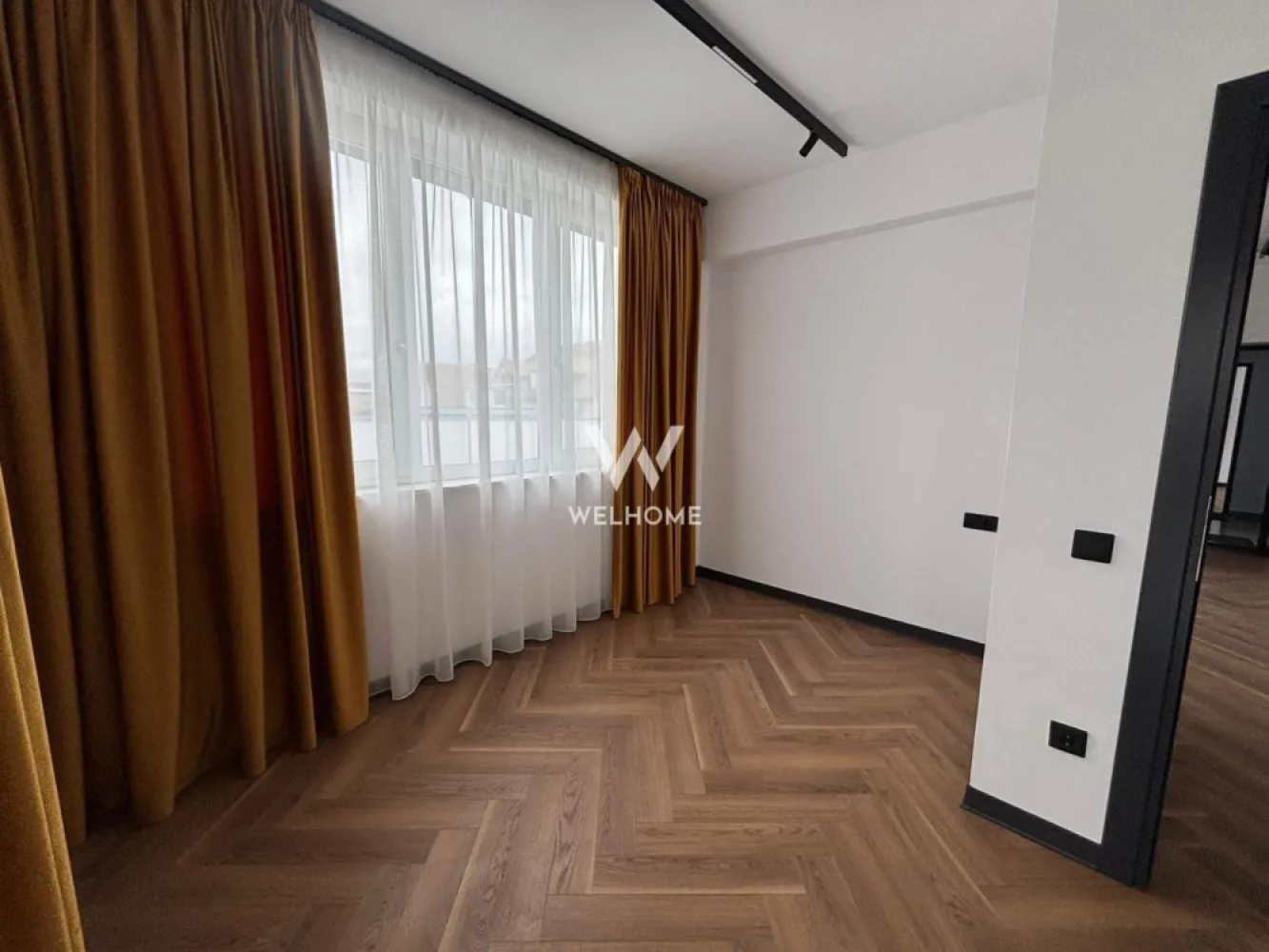Apartament 3 camere LA VILA cu 2 locuri de parcare in SIBIU