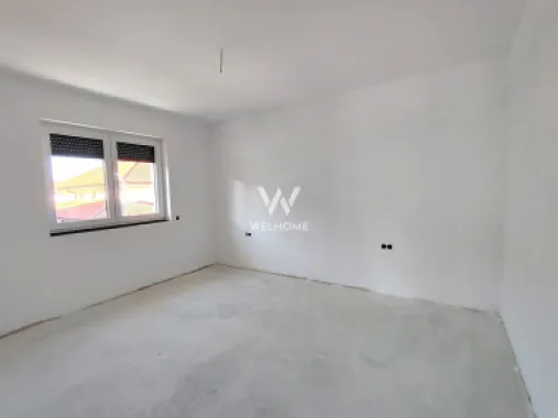 Casa noua Sibiu, Selimbar - 4 camere, garaj, curte mare