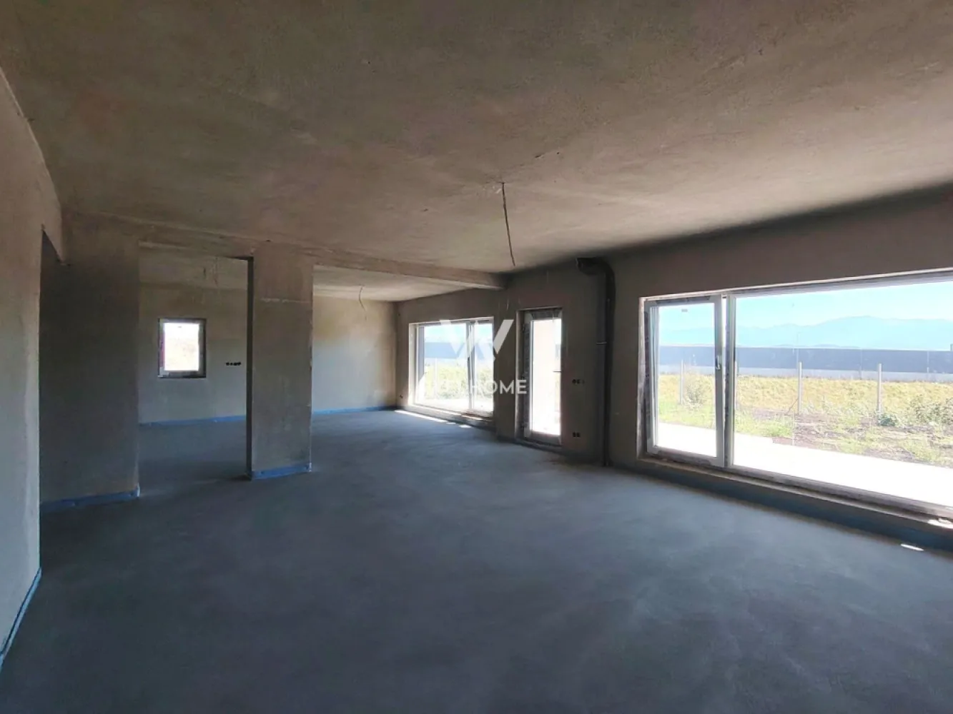 Casa mare cu garaj si teren 790 mp - Casa NOUA