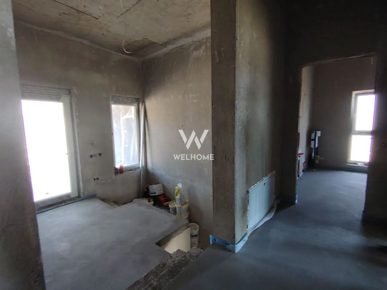 Casa mare cu garaj si teren 790 mp - Casa NOUA