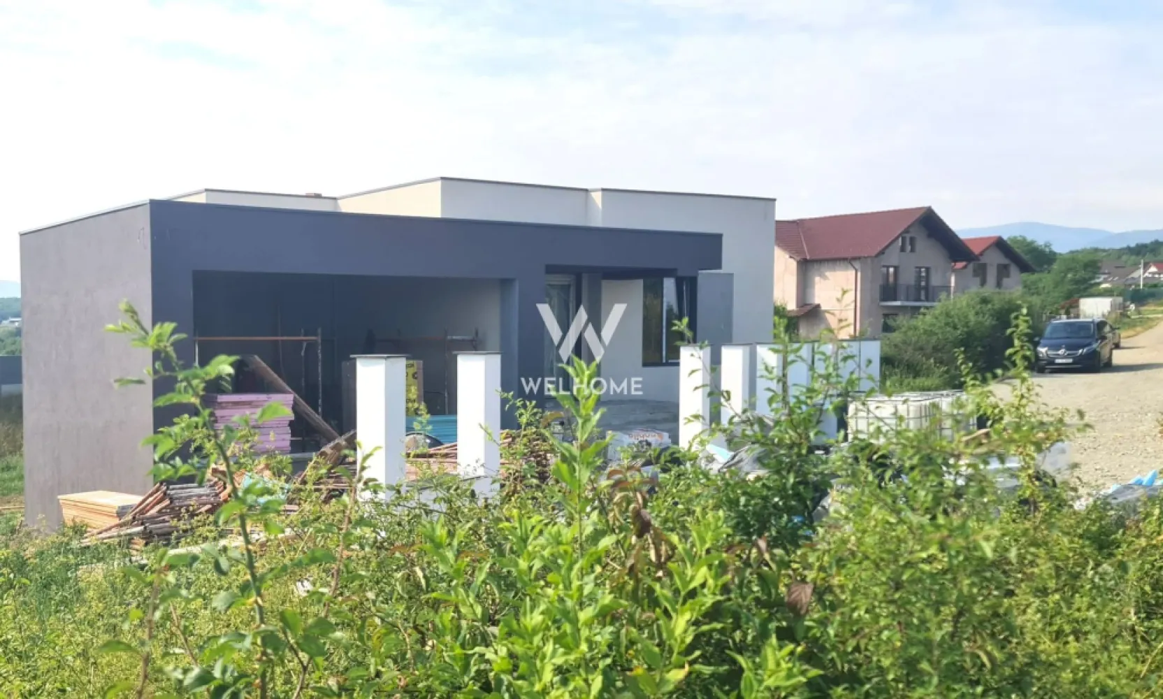 Casa mare cu garaj si teren 790 mp - Casa NOUA