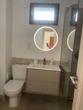 BRASADAS vinde ap 3 cam semicentral cu finisaje de lux.
