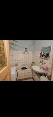 Vand apartament cu 3 camere in Carpati 2