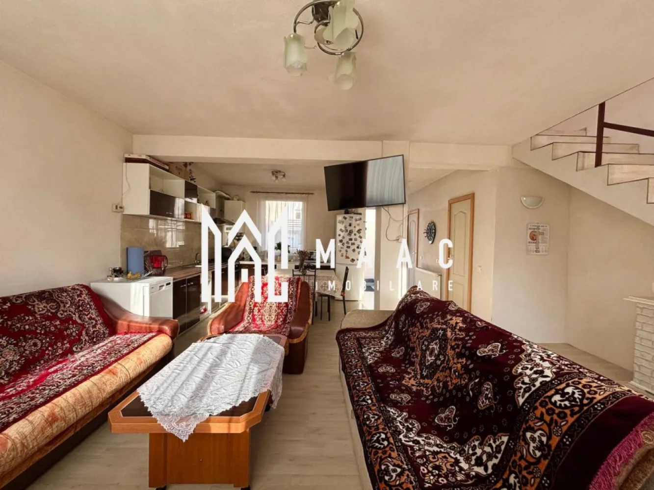 Casă tip înșiruită | 117Mp utili | 136 Mp teren | Arhitectilor