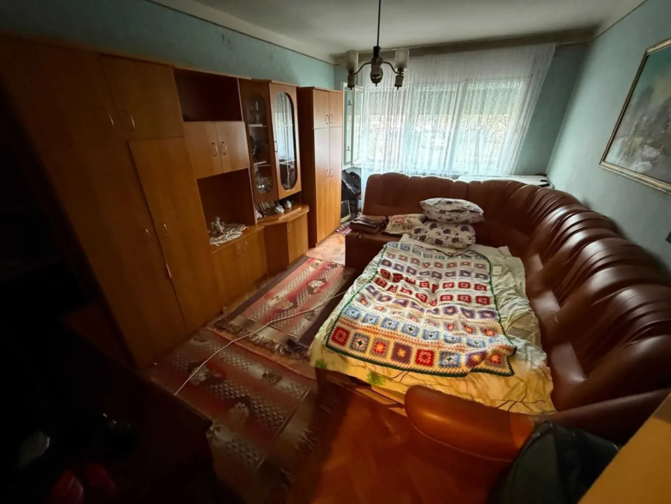 BRASADAS vinde ap 3 cam PARTER in Micro 15. - Agentia Imobiliara BRASADAS vinde apartament 3 camere + sufragerie + beci propriu, apartamentul este din cărămidă, 61 mp,,situat in micro 15 într-o zonă liniștită. Www.brasadas.com