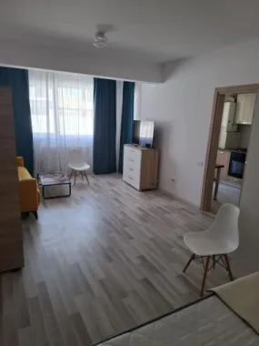 BRASADAS inchiriaza ap 2 cam PARTER zona Metalurgiei.