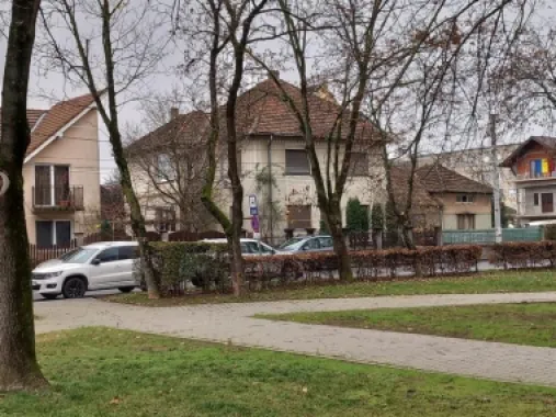 BRASADAS vinde ap 3 cam la casă - parter sau etaj zona 14 Mai.