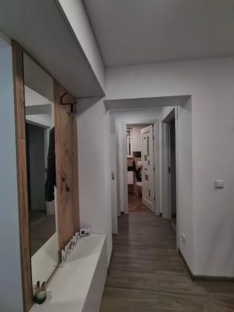 Apartament Micro 14 complet renovat