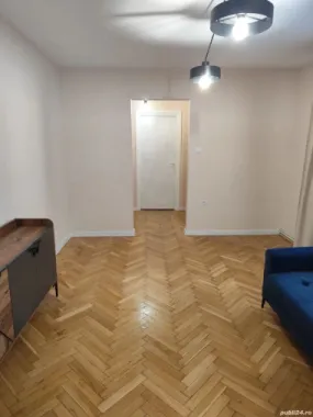 Apartament 2 camere semidecomandate