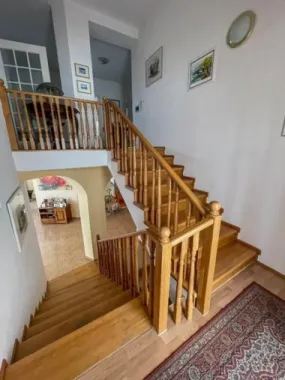 BRASADAS vinde casă tip D P M cu teren 17 ari in Bercu Roșu.