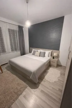 BRASADAS vinde DUPLEX 3 cam | Mobilată | Terasă, curte.