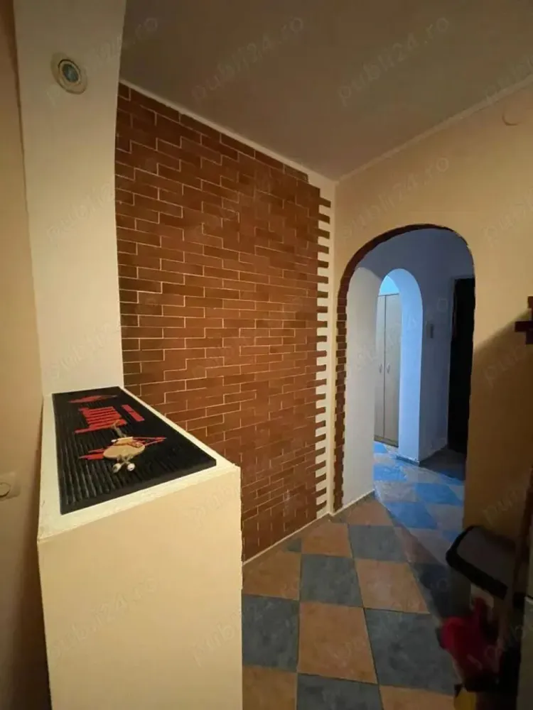 Închiriez apartament 2 camere Giurgiului - Inchiririez apartament 2 camere situat pe sos .Giurgiului, strada Tătulesti, nr 17 ,sector 4,situat la et 4 4 ,aer condiționat, toate utilitățile, renovat recent 54 metrii pătrați, acces la stația de tramvai cimitirul evreiesc și stație STB IN 2 minute