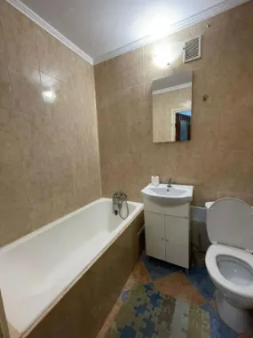 Închiriez apartament 2 camere Giurgiului