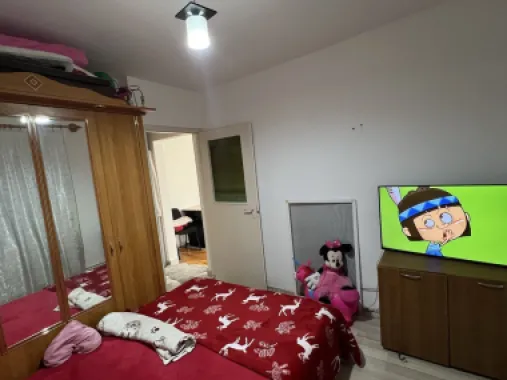 Vand Apartament 2 camere 4/4. Mobilat si utilat
