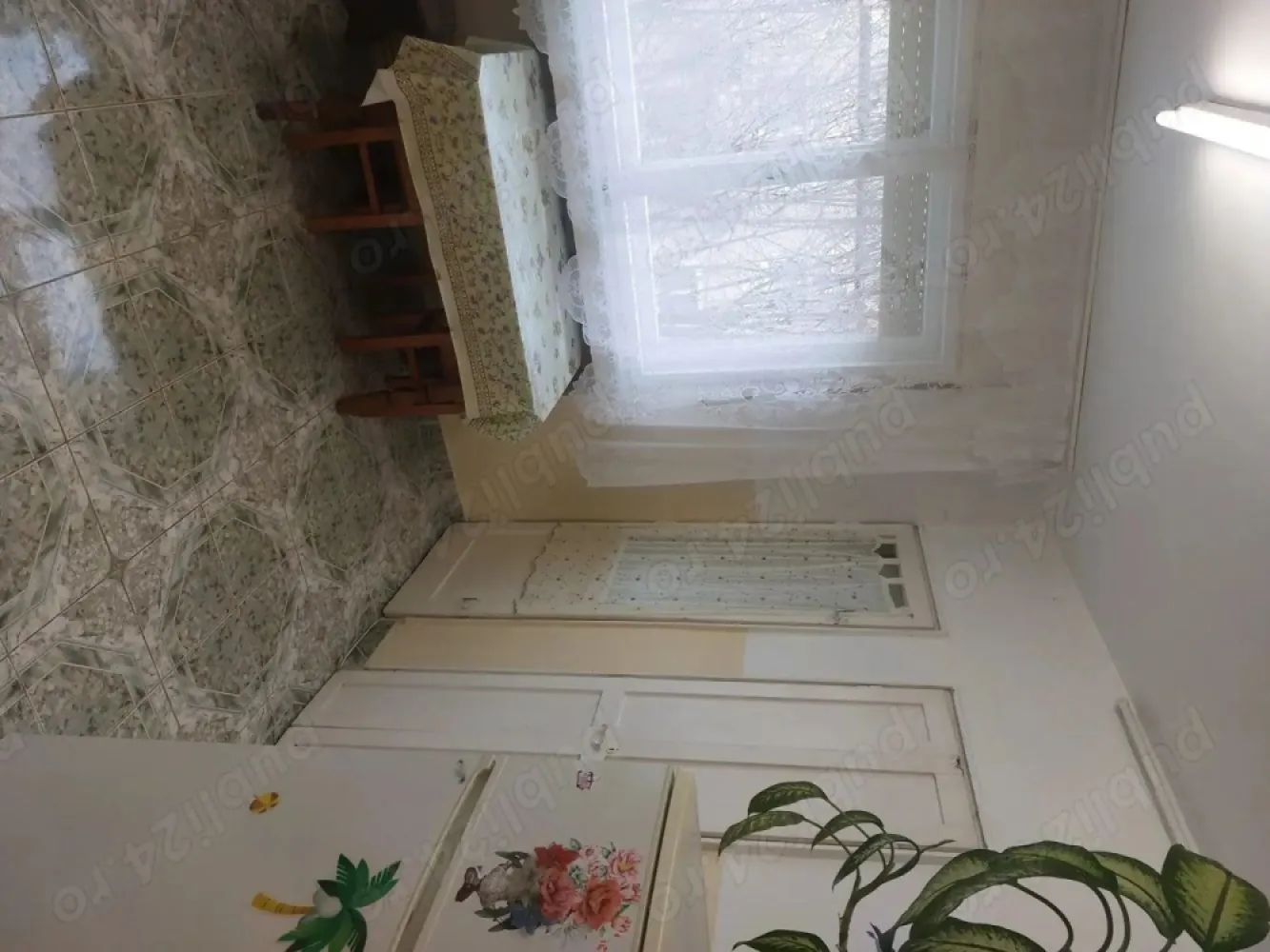 BRASADAS vinde ap 2 cam etaj 4/4 in Micro 16. - Agentia Imobiliara BRASADAS vinde apartament cu 2 camere in M16 pe strada crizantemei colt cu str rozmarin intr-o zona linistita!!!in apropiere sunt doua parcuri,statie de autobuz, scoala magazine Unicarm,CBA,si Profi.Toate actele la zii!!apartamentul este la etajul4 4 cu acoperis facut!!! Www.brasadas.com