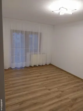 apartament 4 camere