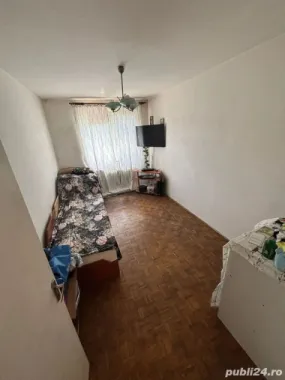 BRASADAS vinde ap 3 cam GHEORGHENI.