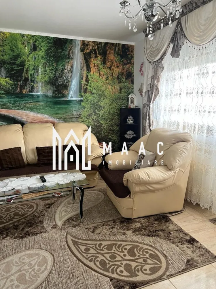 Casa tip Duplex | P+1+M | Curte | 4 camere | Arhitectilor - MAAC Imobiliare va prezinta o casa tip duplex in cartierul Arhitectilor. Locuință complet mobilată și utilată: Living spațios și luminos Bucătărie închisă, mobilată și utilată Trei dormitoare oferind spațiu și confort pentru întreaga familie Două băi, una cu cadă și cealaltă cu duș, pentru confort Spații suplimentare pentru depozitare Hol generos și primitor Camara-spalatorie pentru depozitare suplimentară Curte frumos amenajată și construcție adițională Bucătărie suplimentară în curte, perfectă pentru grătar sau petreceri în aer liber O cameră adițională și un loc de relaxare în aer liber Anul construcției: 2014, finisată în 2017 Două terase, oferind posibilitatea de a vă bucura de aerul proaspăt și priveliștea împrejurimilor. Acces facil la magazine, incluzând Kaufland, Lidl și Simpa Parcuri și stații de autobuz în proximitate. Pentru mai multe detalii precizati telefonic ca ati vazut anuntul cu ID: CP2783749 }}