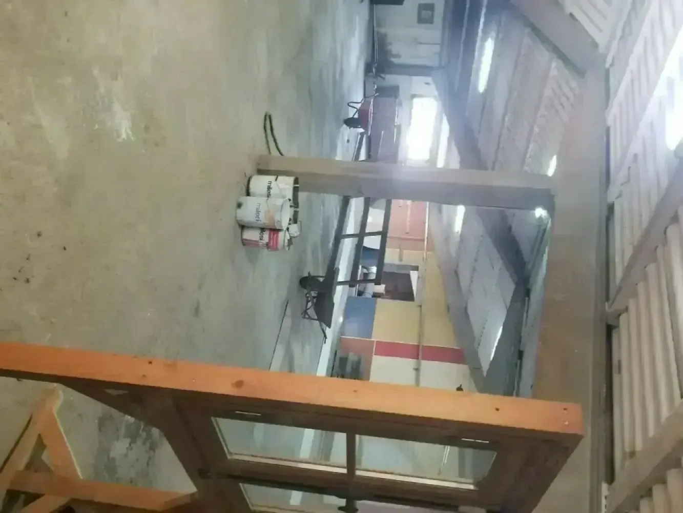 Închiriez spațiu în parc industrial Areli Satu Mare - Închiriez spațiu în parc industrial Areli Satu Mare ,aproape de centura orașului Satu Mare ,cu toate utilitățile începând de la apă potabilă, încălzire, curent trifazic se poate și pentru linie de producție.