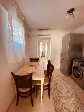 Inchiriere apartament decomandat 2 camere