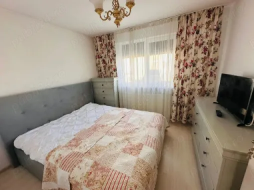 Inchiriere apartament decomandat 2 camere