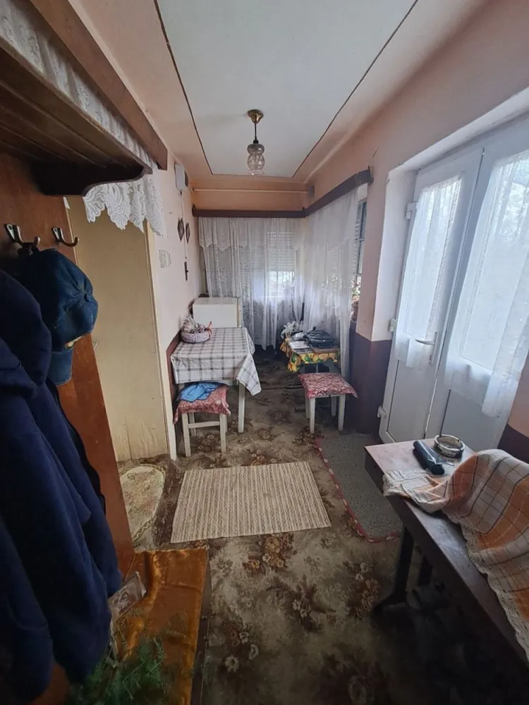 BRASADAS vinde casa în Someseni, comuna Apa