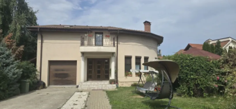 BRASADAS vinde casa tip P+M in Bercu Roșu.