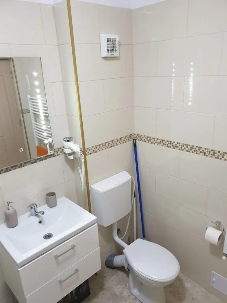 BRASADAS Inchiriaza Ap 2 camere, zona unirii