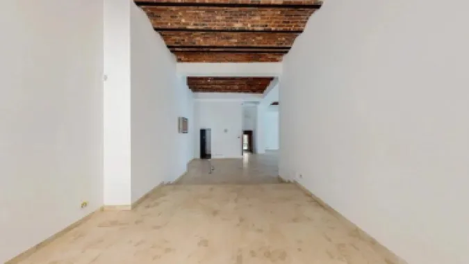 Închiriere spațiu comercial – Centrul Vechi București, lângă Hanul lui Manuc
