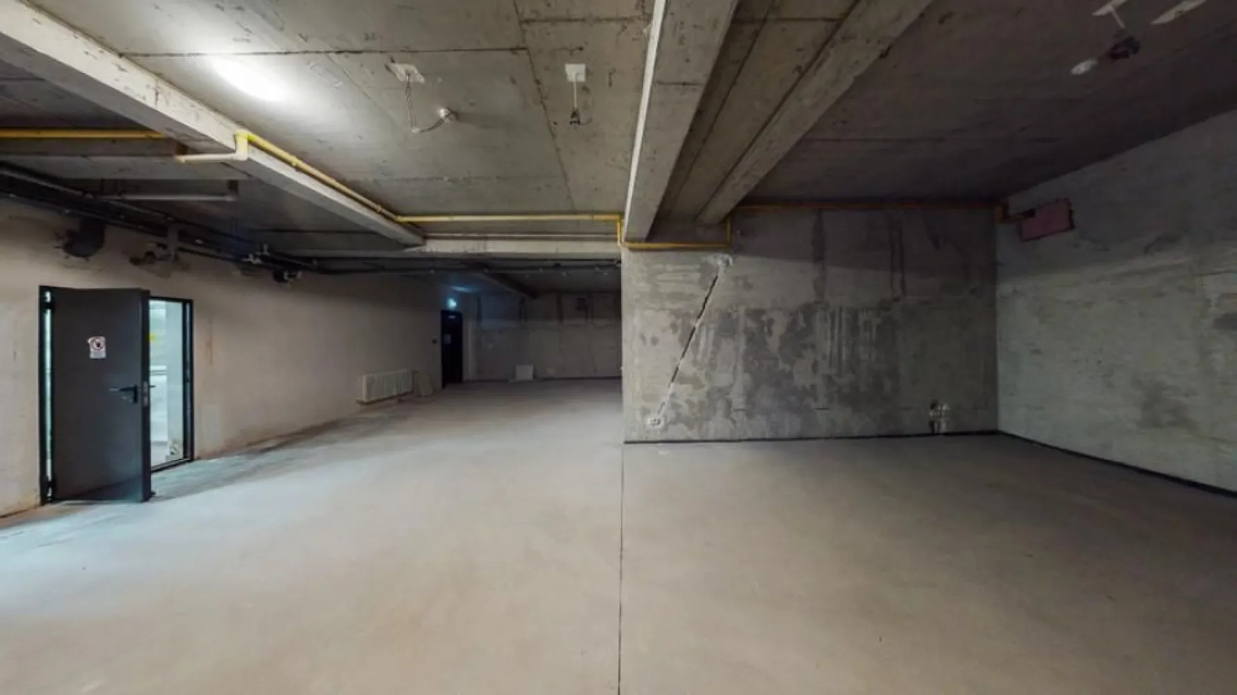 Închiriere spațiu comercial – Centrul Vechi București, lângă Hanul lui Manuc