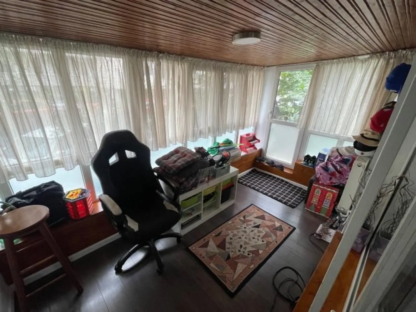 Apartament 3 camere Aviatiei Caramfil92mp+14mp demisol
