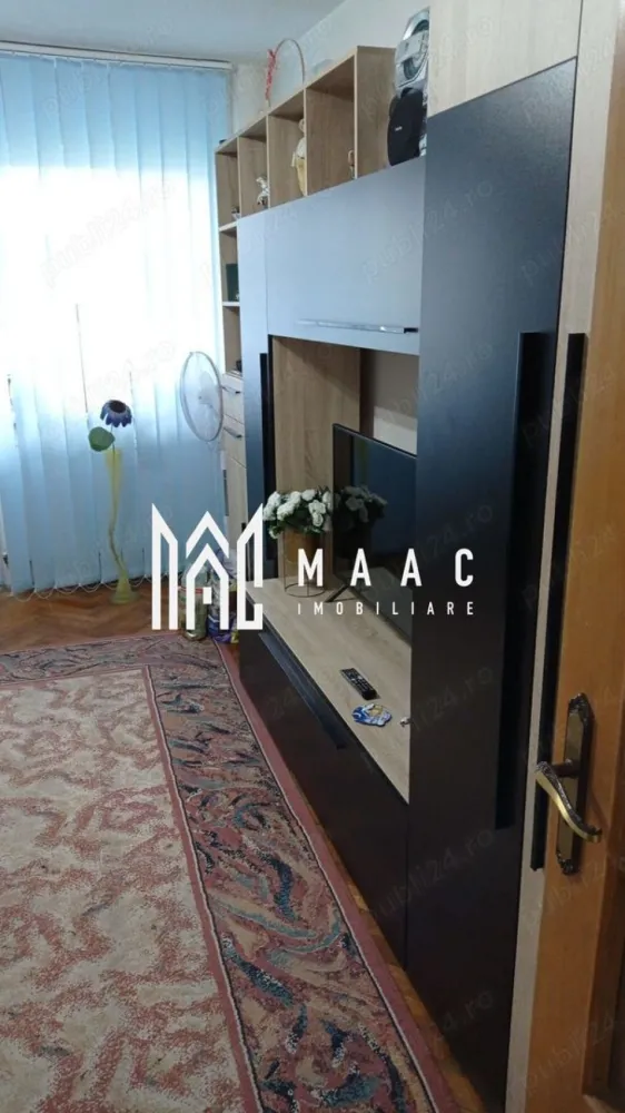 Apartament | 3 camere | Traian | Etaj 3 - Apartament cu 3 camere – Zonă Traian, locație liniștită MAAC Imobiliare vă propune spre vânzare un apartament cu 3 camere, situat într-o zonă liniștită, în cartierul Traian, ideal atât pentru locuit, cât și pentru investiție. Suprafață utilă: 60 mp Suprafață construită: 65 mp Etaj:3 Compartimentare:funcțională, bine organizată Finisaje:clasice Gigacalorimetru Locația este un mare avantaj, fiind în apropierea spitalului, a magazinelor și a diverselor spații cu activități comerciale și servicii, oferind acces rapid către punctele de interes ale orașului. Apartamentul este luminos, bine întreținut și oferă viitorilor proprietari posibilitatea de a-l personaliza în funcție de propriul stil. Avantaje: * Zonă liniștită, accesibilă * Etaj intermediar * Compartimentare eficientă * Aproape de spital, magazine și alte facilități * Ideal pentru familie sau investiție Pentru mai multe detalii și programarea unei vizionări, contactați MAAC Imobiliare. id: CP2783760 }}