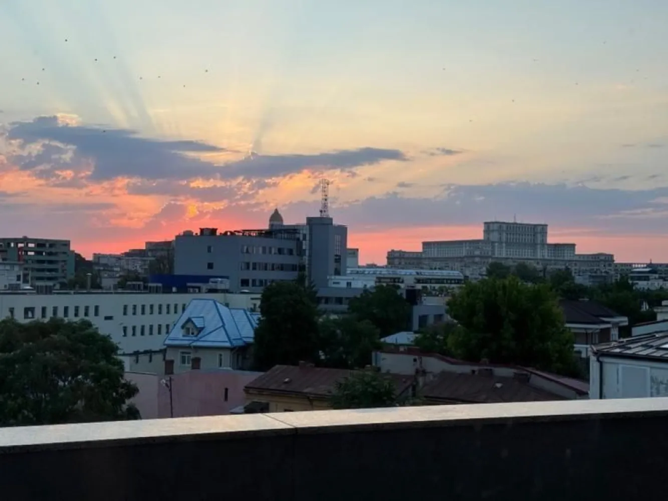 Ap 2 camera Calea Serban Voda 111/ Carol / Tineretului de inchiriat
