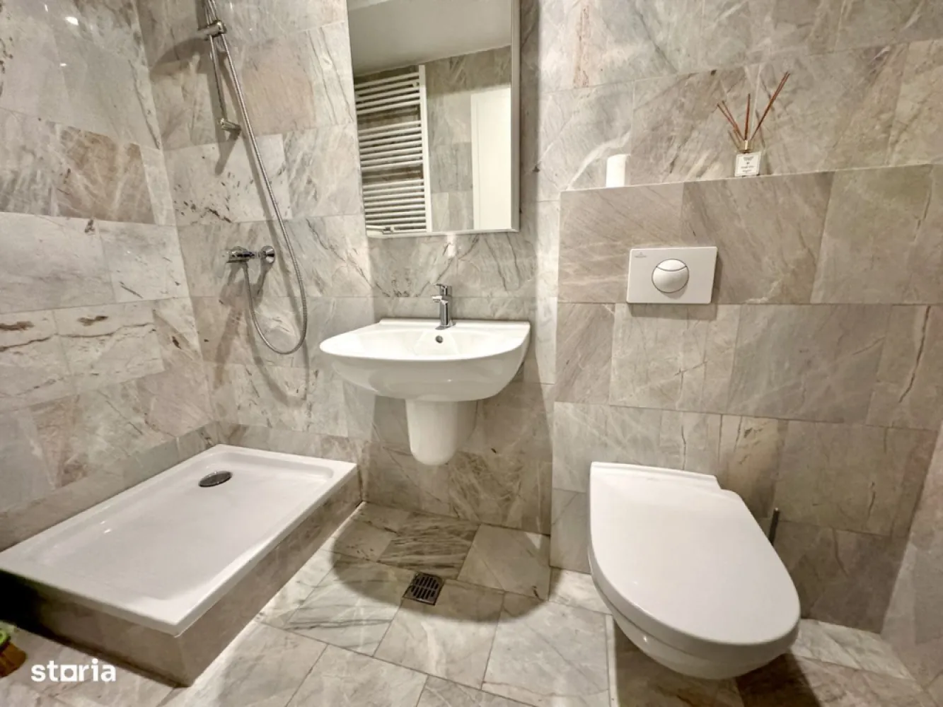 Apartament Dacia Eminescu Complex Boutique 3 camere 2 bai (Dir.prop)