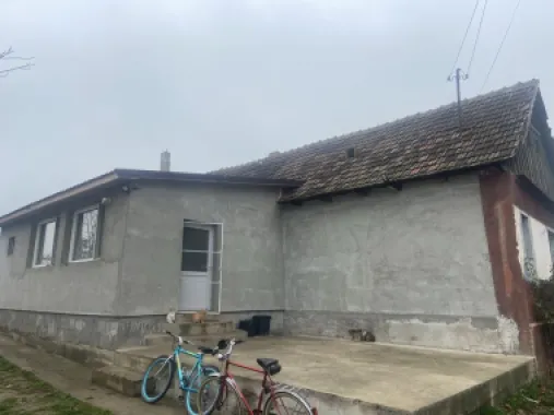 BRASADAS vinde casa in Supuru de Jos.